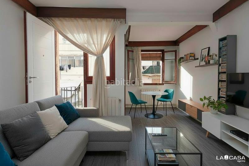 Foto f5fddde0-0adf-4453-abf3-c56f2e658a3e. Etagenwohnung mit heizung in El Poble Sec - Parc de Montjuïc Barcelona