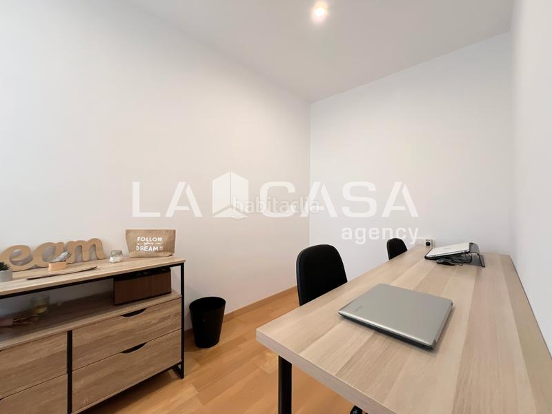 Foto ce8794c9-d585-4606-93d4-e7cfa404ef4e. Piso en La Salut Badalona