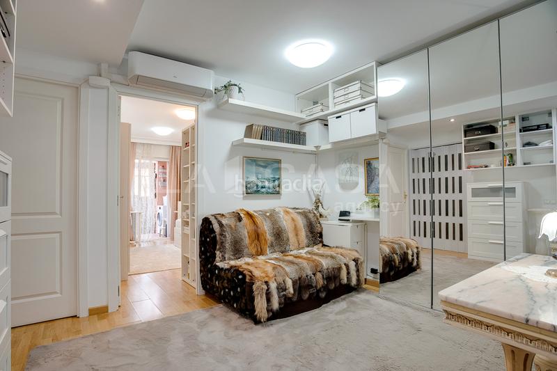 Foto 8b2cd37c-1c40-4517-baed-35536db40f9a. Ground floor with parking in La Salut Badalona