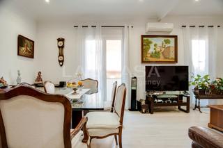 Etagenwohnung in Sant Adrià Nord