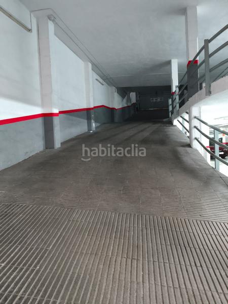 Foto 44f57a5d-1c99-446c-9a0d-9dc4812689f7. Autoparkplatz in Artigues Badalona
