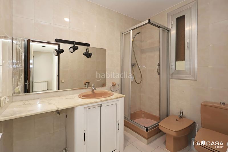 Foto 4649fb93-2e00-4ce6-89ce-e152c4c56ad3. Etagenwohnung mit heizung in Sant Antoni Barcelona