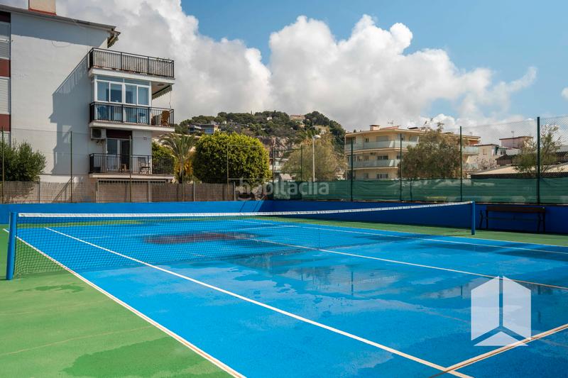 Foto 6e8f2451-68b0-4124-81c8-2ed8f21547bf. Flat with parking pool in Baixador Castelldefels