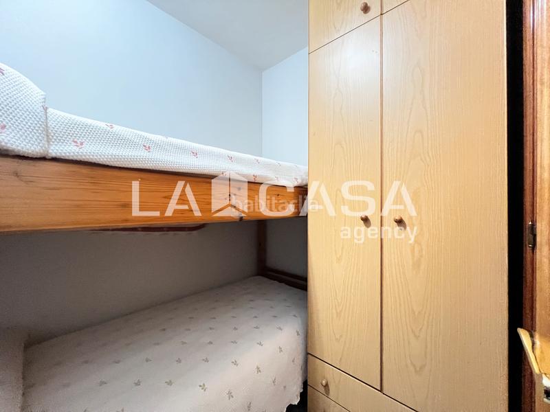 Foto cd22dcc1-fe8a-4f76-baed-28d0c0525512. Flat with heating in Llefià Badalona