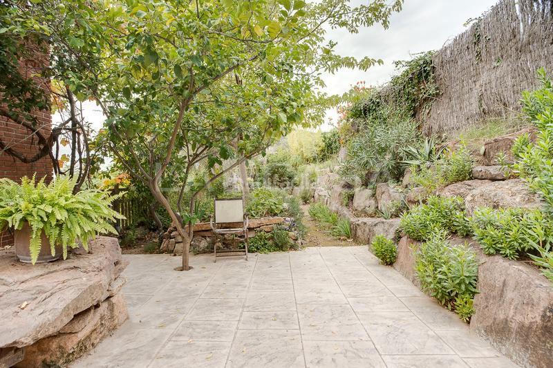 Foto a4860502-33be-4fcd-a70a-0cfe6bb4b0d6. House with heating parking pool in Corbera de Llobregat