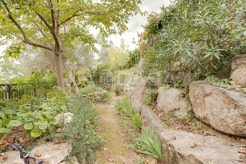 Foto e6158a0d-c584-4b55-bc4e-30bdaf51bd6f. House with heating parking pool in Corbera de Llobregat