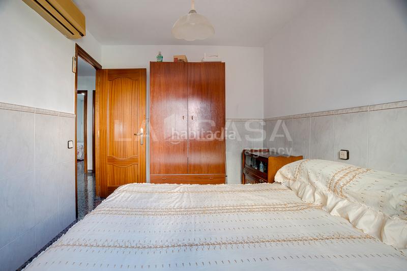 Foto 8c853b3a-a88f-4e57-a5e7-1d078d55ea3c. Pis a Bellvitge Hospitalet de Llobregat (L´)