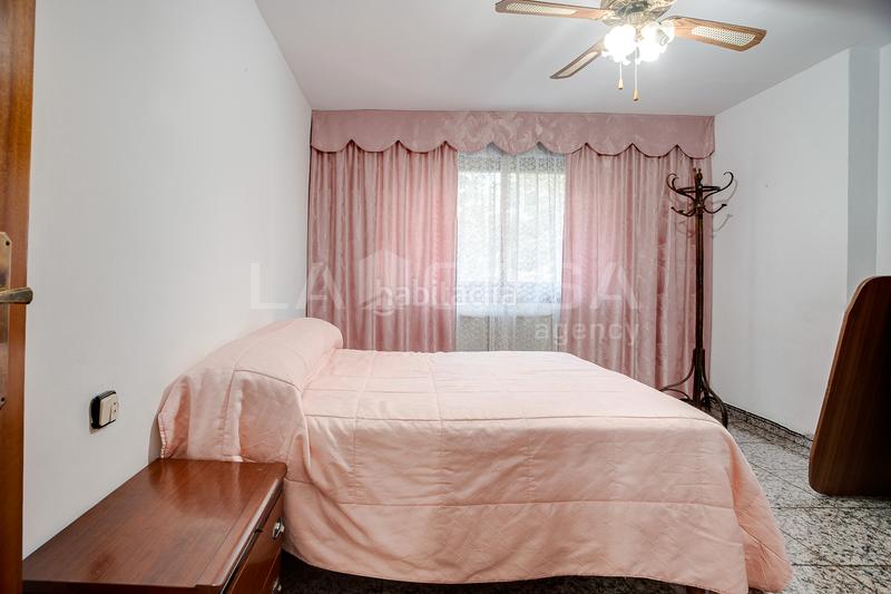 Foto 73d50df2-9fa9-4040-bbf1-10fb5860569c. Piso en Bellvitge Hospitalet de Llobregat (L´)