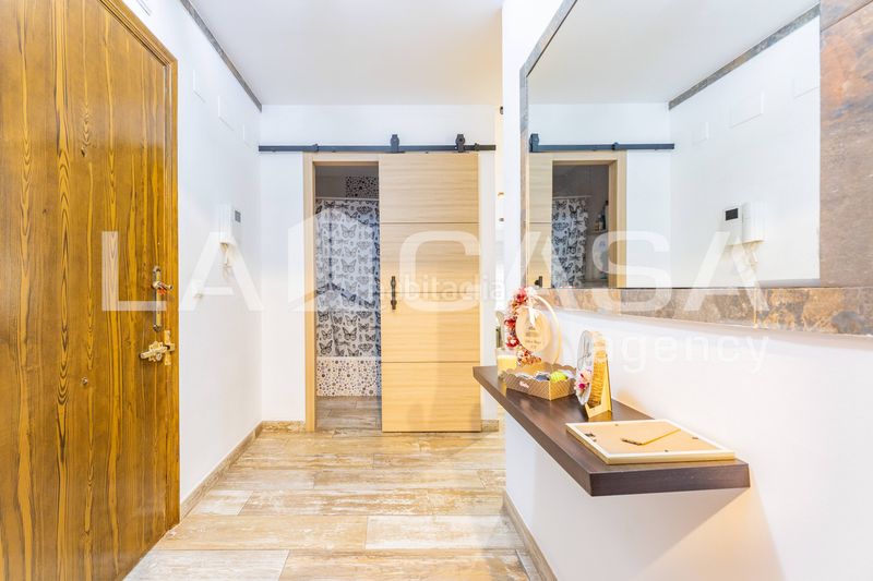 Foto e5a468d2-c382-4ba0-9807-556d80bb63c3. Pis amb aparcament a Riba - roja de Túria