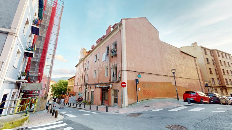 Foto b1a9fc5a-0152-442f-96d9-11475b58cc2b. Planta baixa amb calefacció a Barrio de Uribarri Bilbao