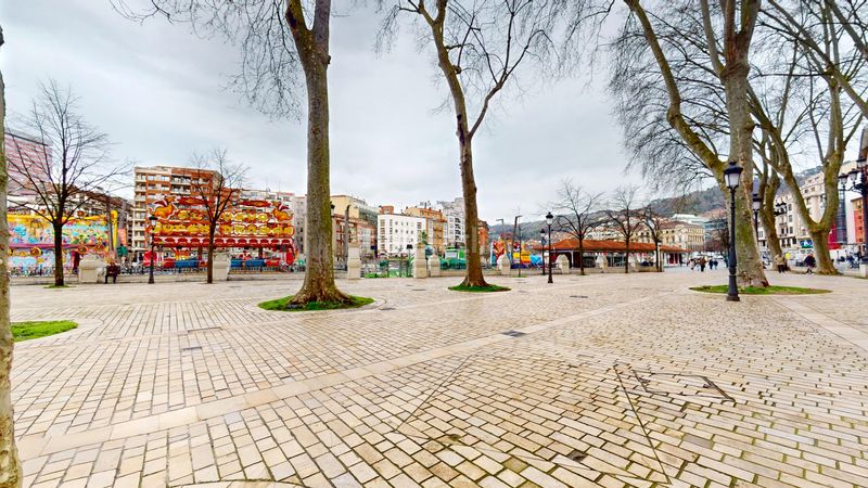 Foto 5355c7a4-8edb-4f81-b246-d1e71afc8869. Pis a Casco Viejo Bilbao