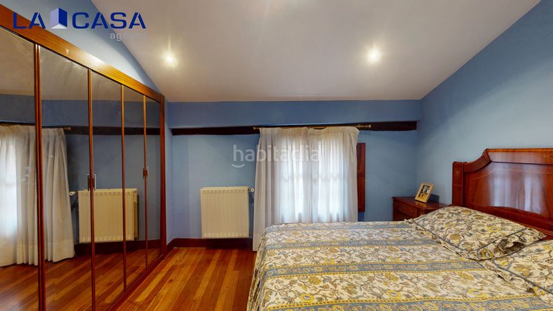 Foto ab240bc7-0b4e-4c7c-96e7-bb3cc271ffc1. Pis a Casco Viejo Bilbao