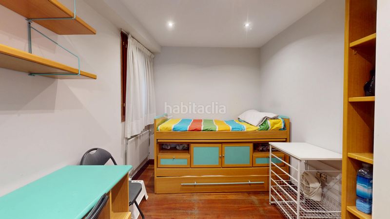 Foto dfd28e96-bcac-4334-9221-ec4547d0b62d. Pis a Casco Viejo Bilbao