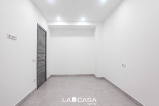 Piano terra in Sants-Badal