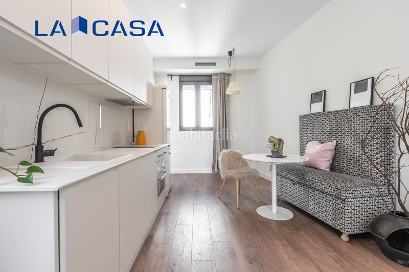 Foto 8ccf27b1-2af8-4f0c-bd24-73c94e5fbc79. Pis a Palos de Moguer Madrid