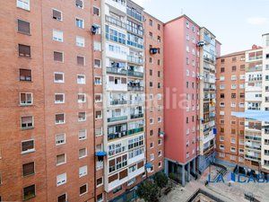 Foto a276bb0f-34d7-4dbf-8152-b7de6e144bec. Pis amb calefacció a Bolueta Bilbao