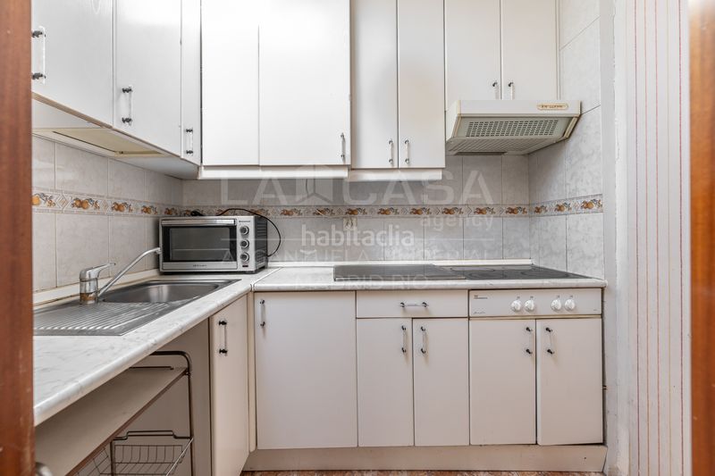 Foto 8b9768a9-9ce0-4c8a-9411-b90f6b3068bc. Piso en Palacio Madrid