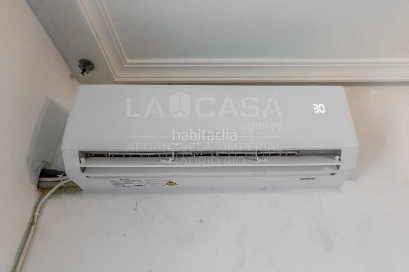 Foto 7a44ba79-9fef-4998-880a-f296de4ee332. Pis amb calefacció a Puerta Bonita Madrid