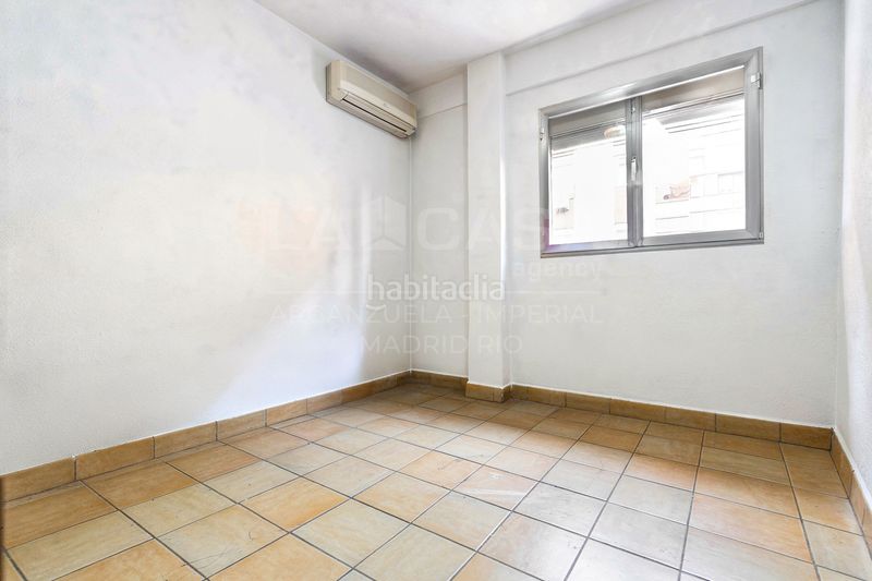 Foto 4395ada3-4a8c-4137-9fc9-0fe02189803a. Pis amb calefacció a Moscardó Madrid
