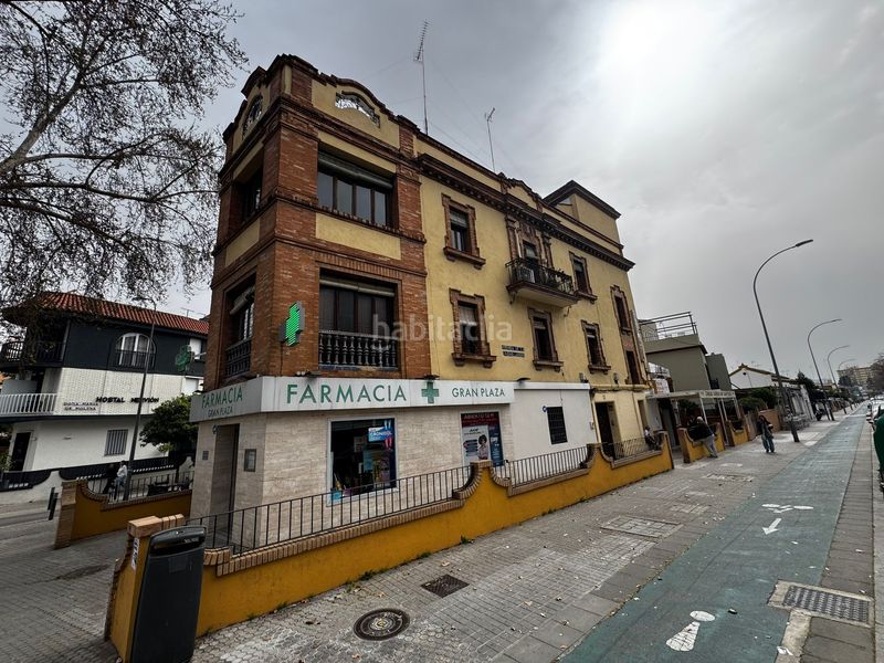 Foto c0f9c6e0-a0cf-475d-bd61-97c1dbe43521. Pis a Barrio del Nervión Sevilla