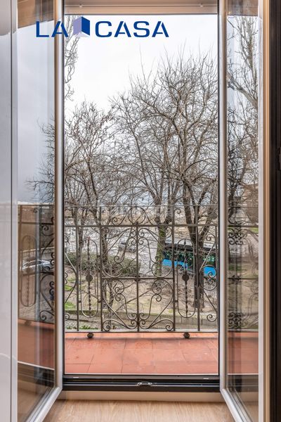 Foto 077f7622-9d78-432f-9cbe-920241359e01. Piso en Imperial Madrid