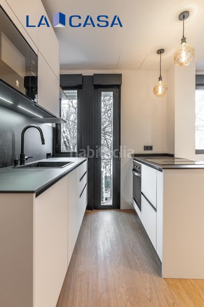 Foto 44381e5c-d4fe-40be-a1d8-8be47345c2f5. Piso en Imperial Madrid