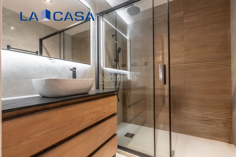 Foto 76d23027-4b85-4eed-86a3-4c1e87ebed8d. Piso en Imperial Madrid