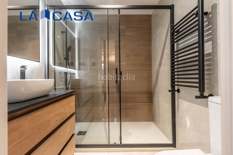 Foto 7d63b8cd-a78c-495a-991c-11c6c0689f92. Piso en Imperial Madrid