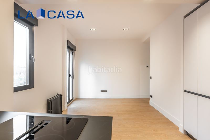 Foto 936c11a0-1ea5-476e-b0b7-ff711e223ed2. Piso en Imperial Madrid