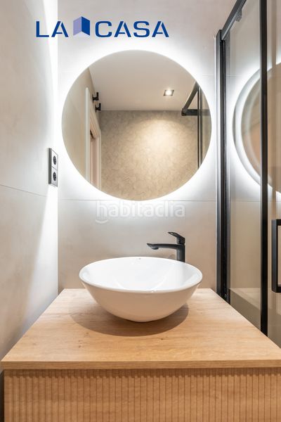 Foto b4fc1c27-1306-48ee-a923-8307e75a58c1. Piso en Imperial Madrid