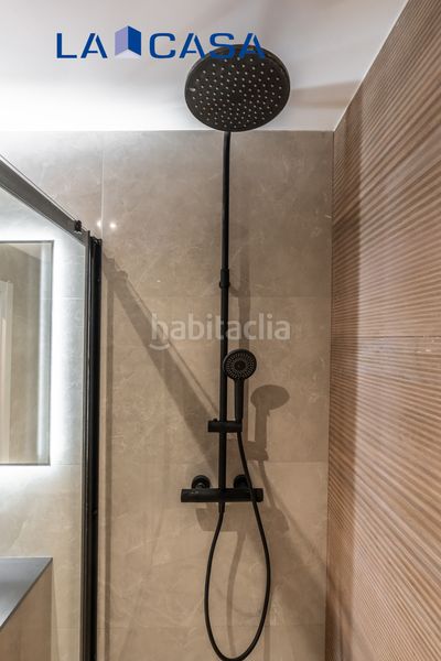 Foto ba6fda8b-fcdf-464a-b9a3-9dd1d3d6ae90. Piso en Imperial Madrid