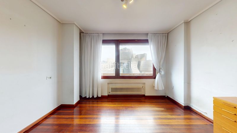 Foto 91e2a739-756f-4a5a-a41d-5eb8750aca38. Pis amb aparcament a Castaños - Begoñaibarra Bilbao