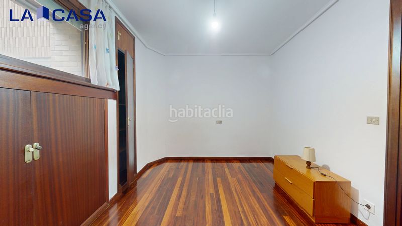 Foto a26393a8-6425-4d93-ad74-1a06f0d030eb. Pis amb aparcament a Castaños - Begoñaibarra Bilbao