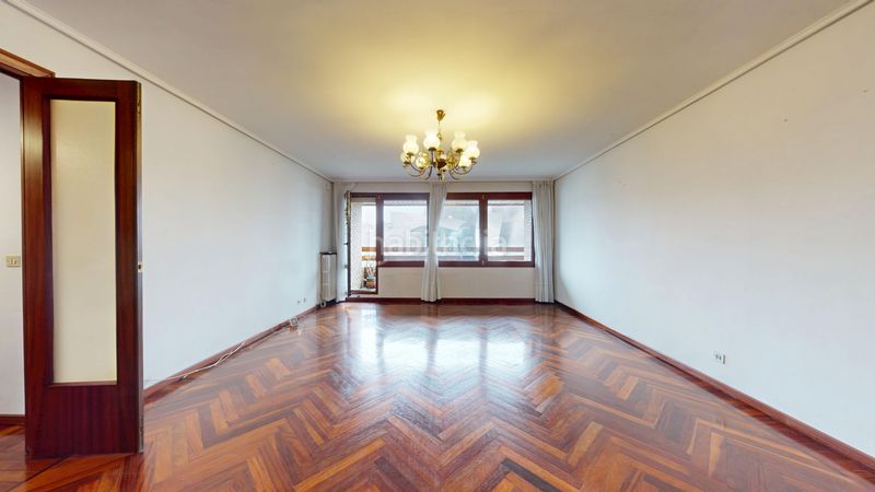 Foto dfee5769-a08a-46f8-9746-9331ad8b6e86. Pis amb aparcament a Castaños - Begoñaibarra Bilbao