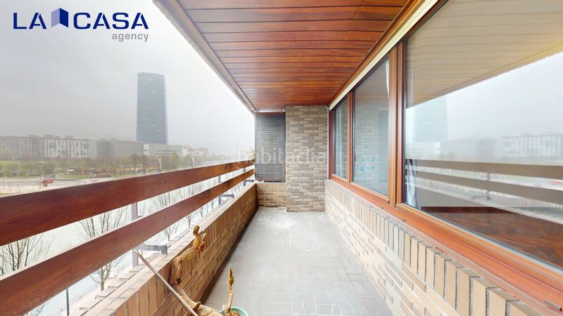 Foto e22ba195-687e-4b39-ace5-4f554a858d5e. Pis amb aparcament a Castaños - Begoñaibarra Bilbao