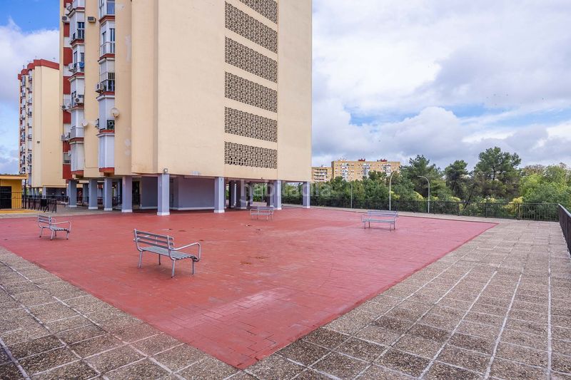 Foto 6a8798bf-e01d-44b4-a65f-489f5338865d. Pis a Juan XXIII - Rochelambert Sevilla