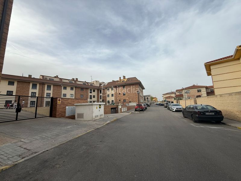 Foto 46322dfb-70ba-48ad-8ad5-f7035c65d21a. Pis amb aparcament piscina a Cedillo del Condado