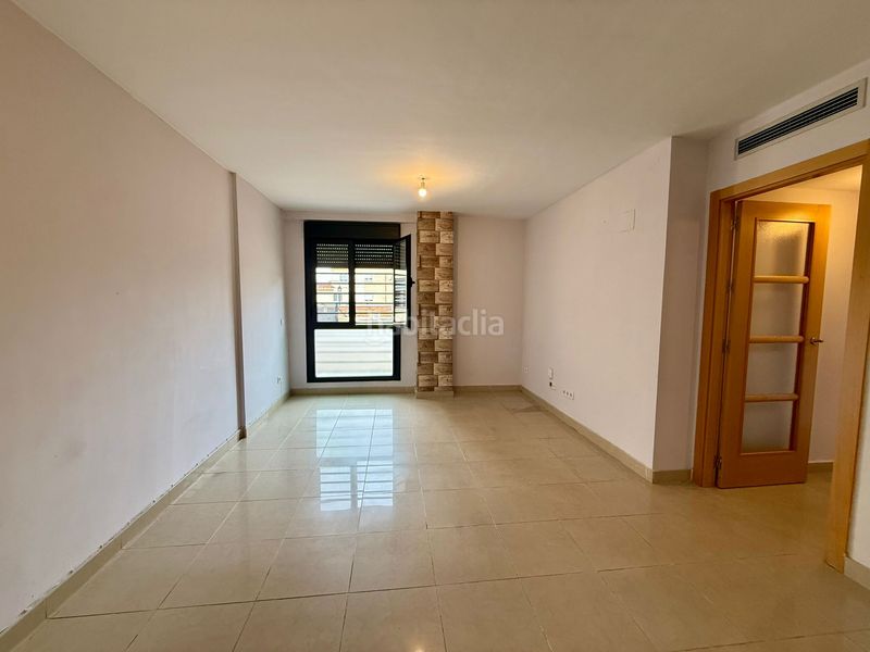 Foto 65355ecd-e175-4c63-b300-d0e5e3bc56a0. Pis amb aparcament piscina a Cedillo del Condado