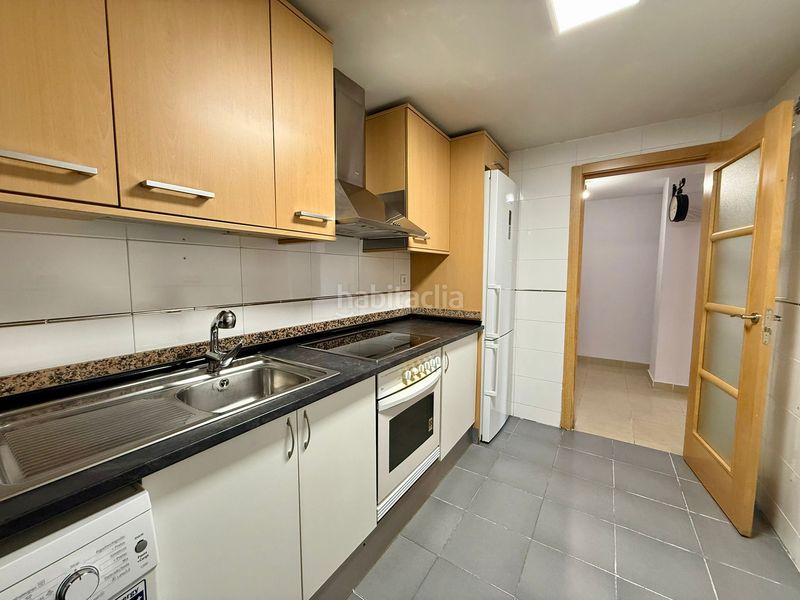 Foto e1dc3720-1461-45e4-b7ed-03b68f24bcd2. Pis amb aparcament piscina a Cedillo del Condado