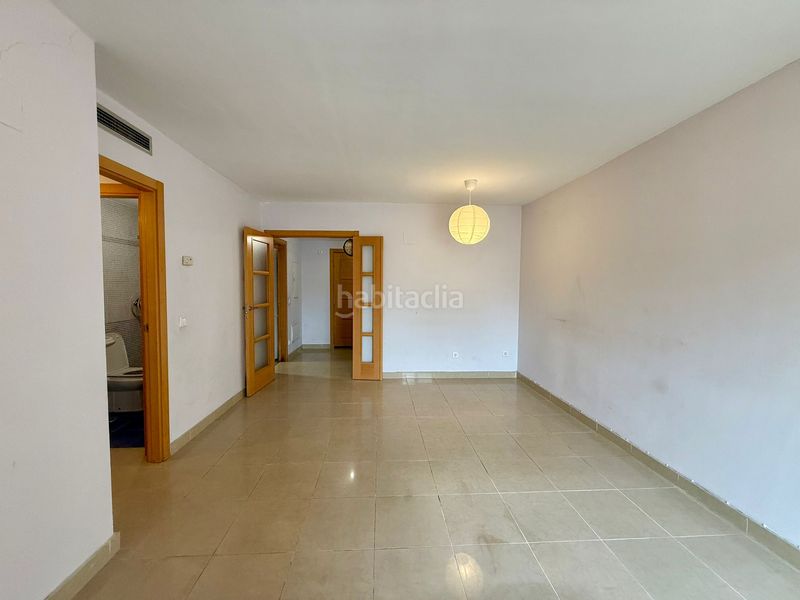 Foto ff157fff-1540-4566-8b98-81e8f471a0b3. Pis amb aparcament piscina a Cedillo del Condado