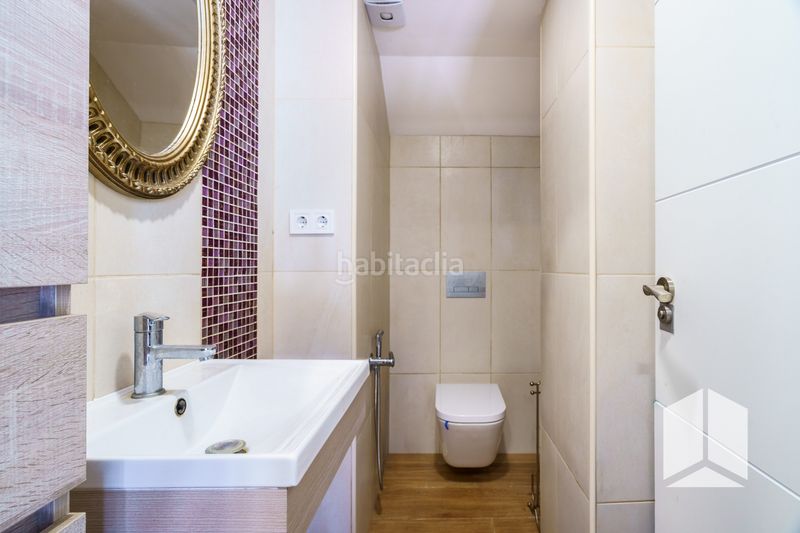 Foto e3dc596e-c138-426b-a84a-4e3d79d84310. Xalet amb aparcament piscina a Montmar Castelldefels