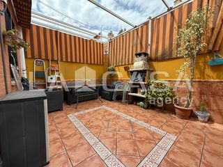 Casa adossada a Avenida de Europa