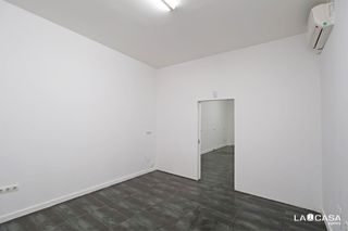 Local Comercial a St. Pere - Sta. Caterina - El Born