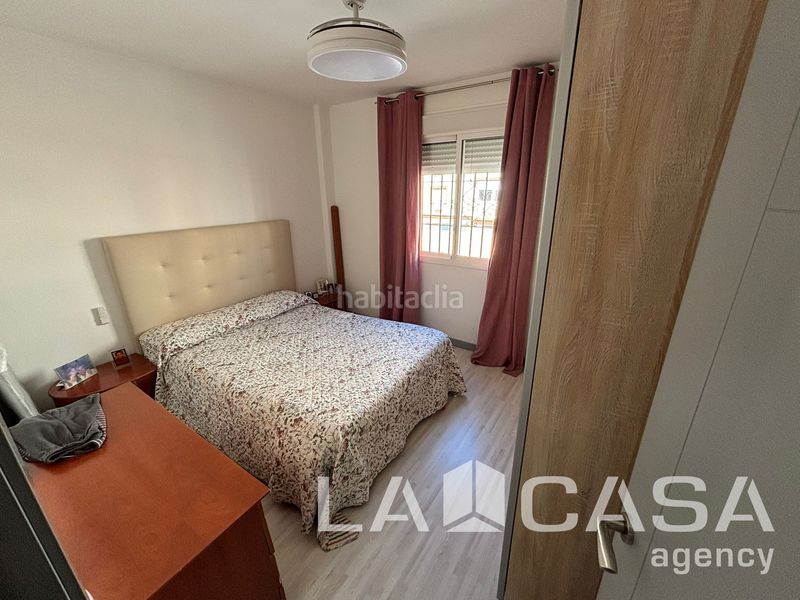 Foto 8762b5a2-b499-481e-8173-53138fc00e10. Casa adossada a Avenida de Europa Montequinto