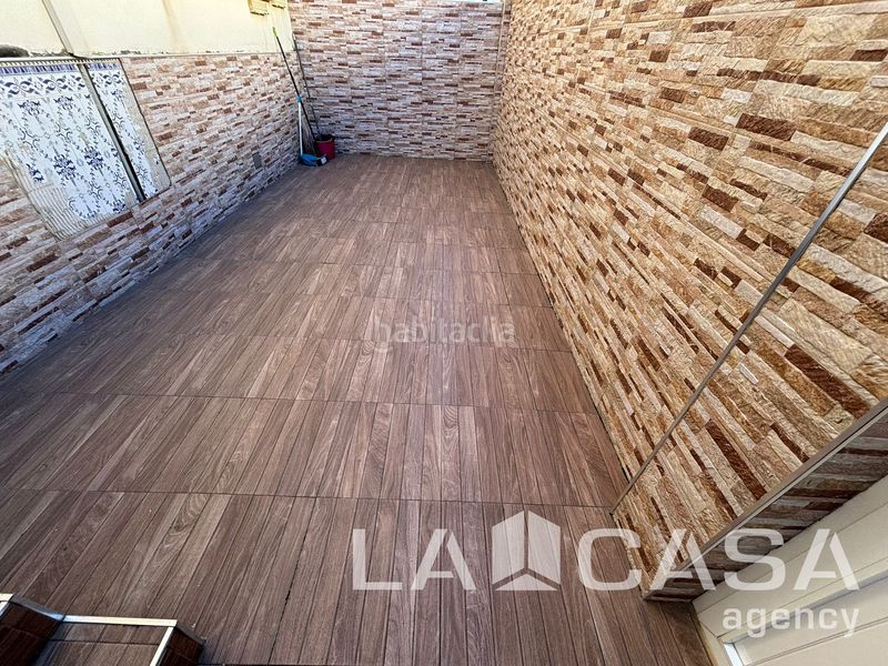 Foto e5ccf394-5eab-4982-8f30-0dfae1507334. Casa adossada a Avenida de Europa Montequinto
