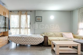 Piso en La Verneda - La Pau