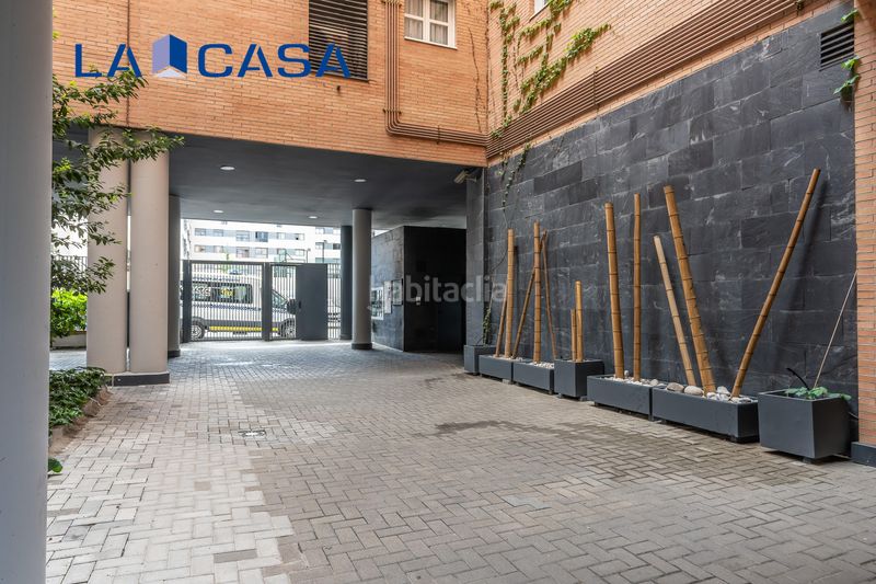 Foto a5e75e02-9a48-43f8-9b85-47473e8d4b84. Pis amb calefacció aparcament piscina a Delicias Madrid