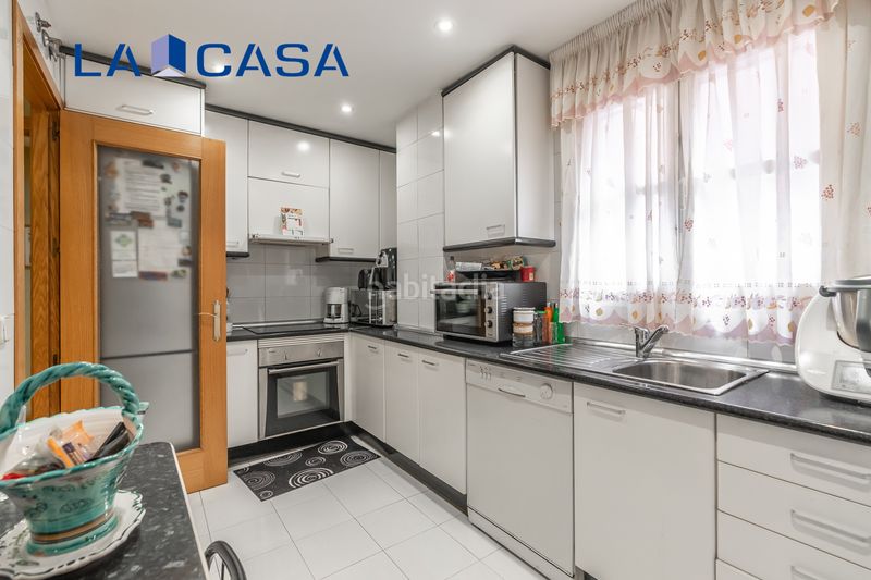 Foto bfdaa973-8961-4da2-8da5-fa1f0d935097. Pis amb calefacció aparcament piscina a Delicias Madrid