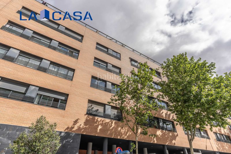 Foto cce5828a-a8bc-4e18-abc1-b7c3b1b9bf27. Pis amb calefacció aparcament piscina a Delicias Madrid