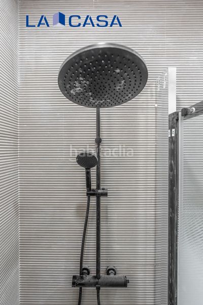 Foto 03a3cc33-7580-437e-9631-aeb3af4a531c. Piso en Chopera Madrid